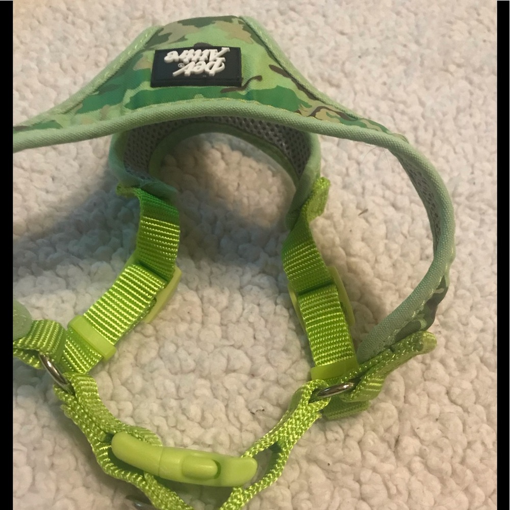PetAttire Dog Harness XS lime camo harness - Picture 3 of 10